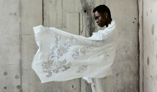 Scarf for Women: How to Choose the Perfect Style for Every Outfit