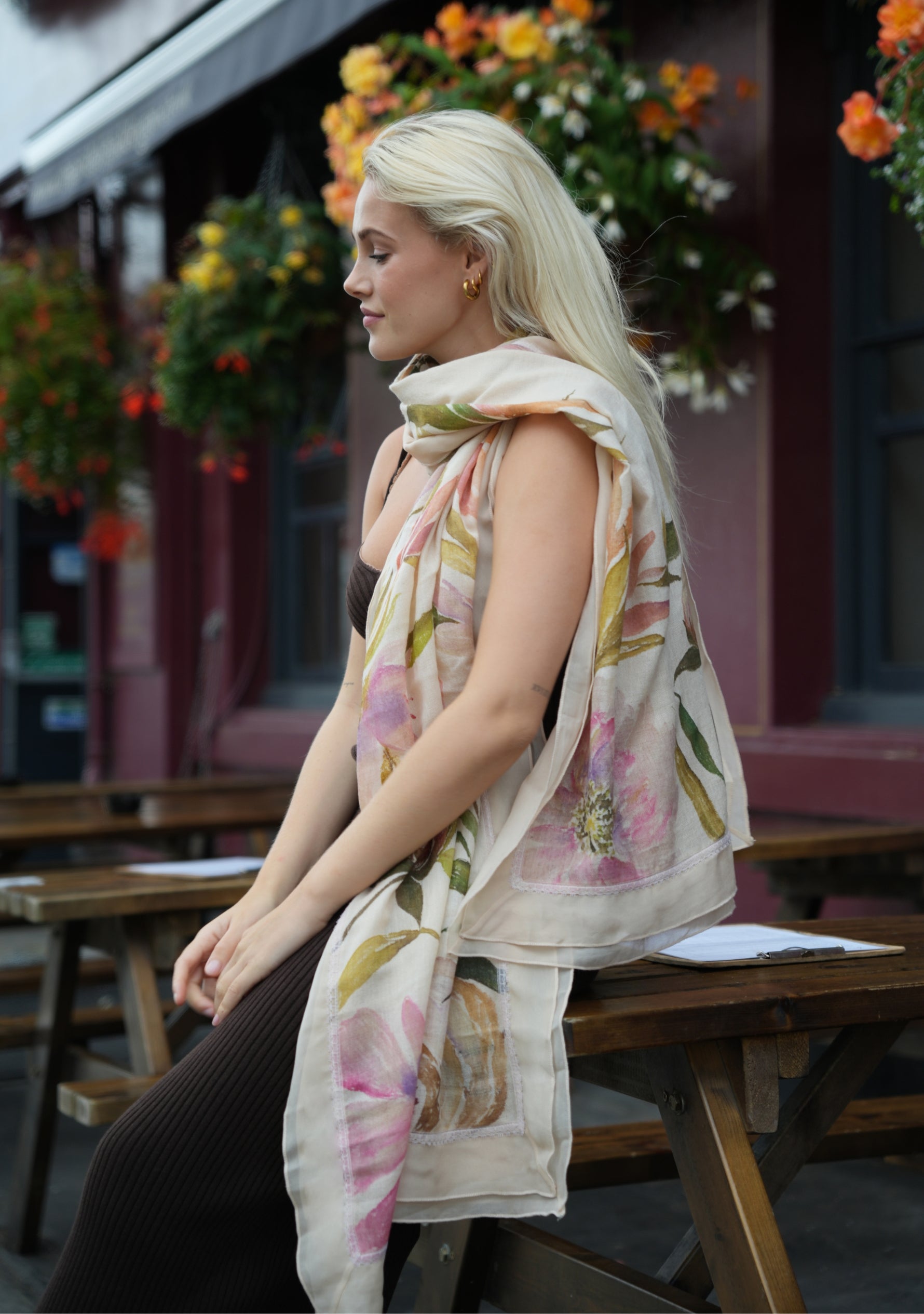Beige Cashmere Scarf
Hand-Painted, Frill & Lace
