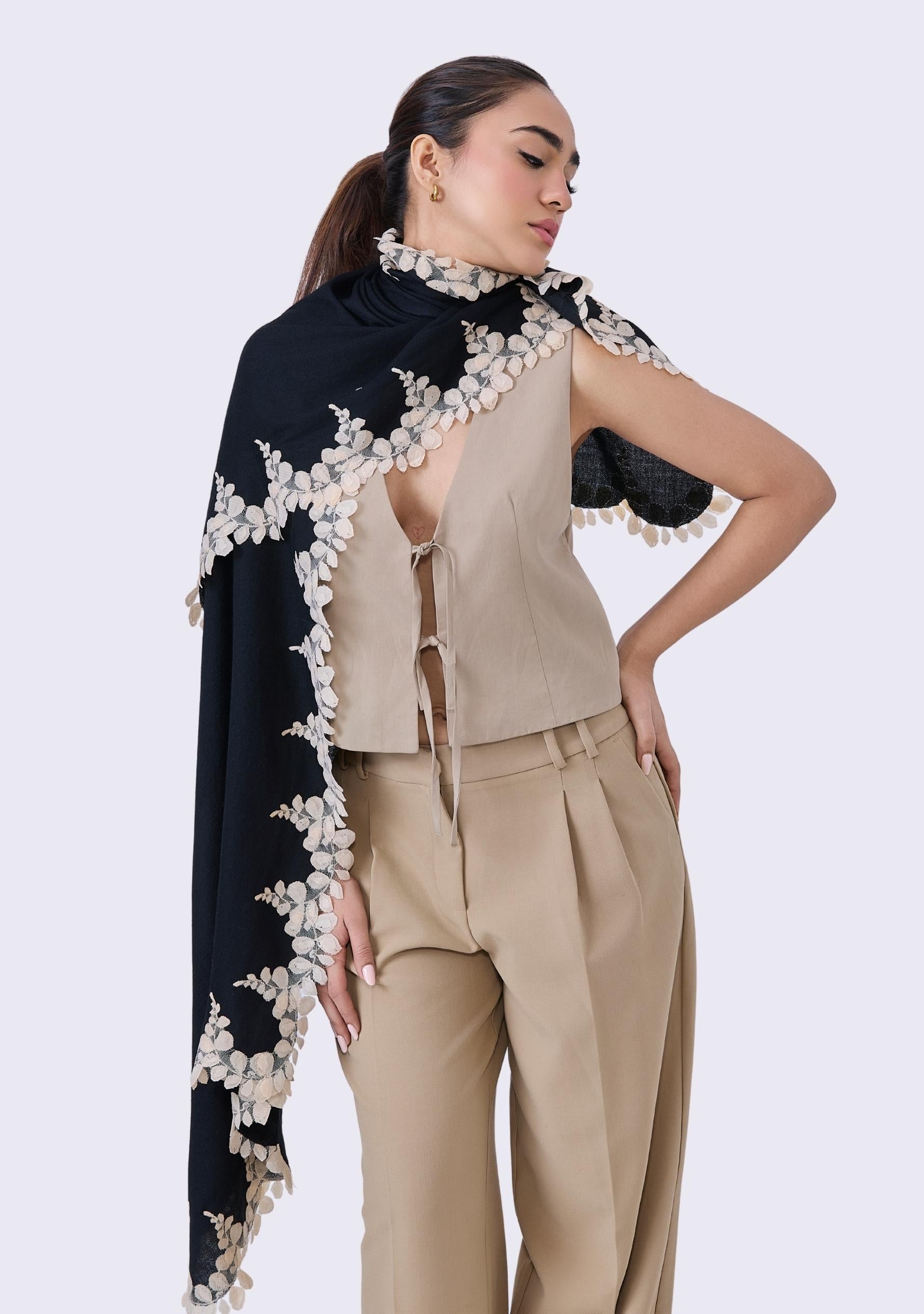 maneesha ruia black scarf