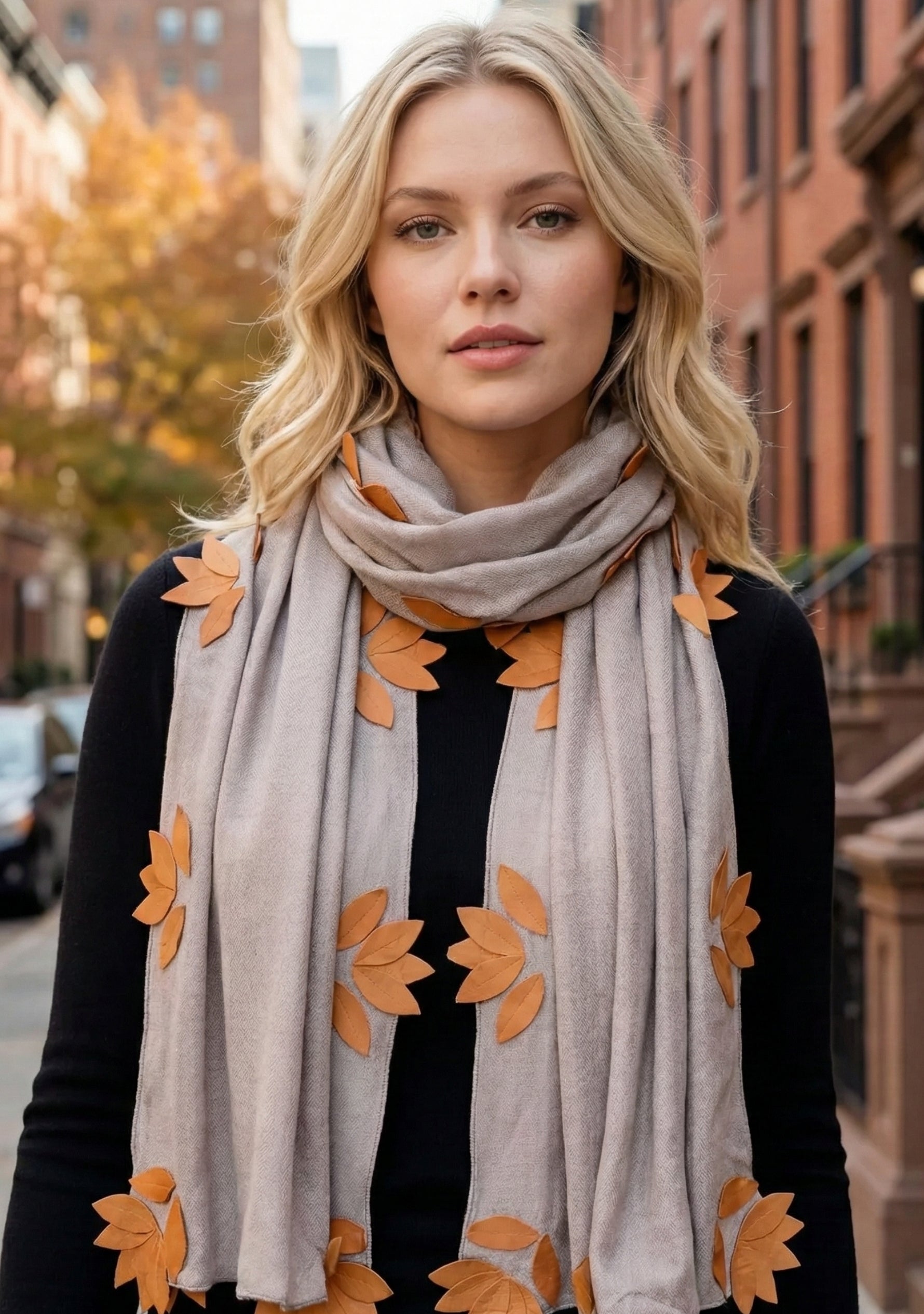 Mousse Cashmere Scarf Brown Suede Applique