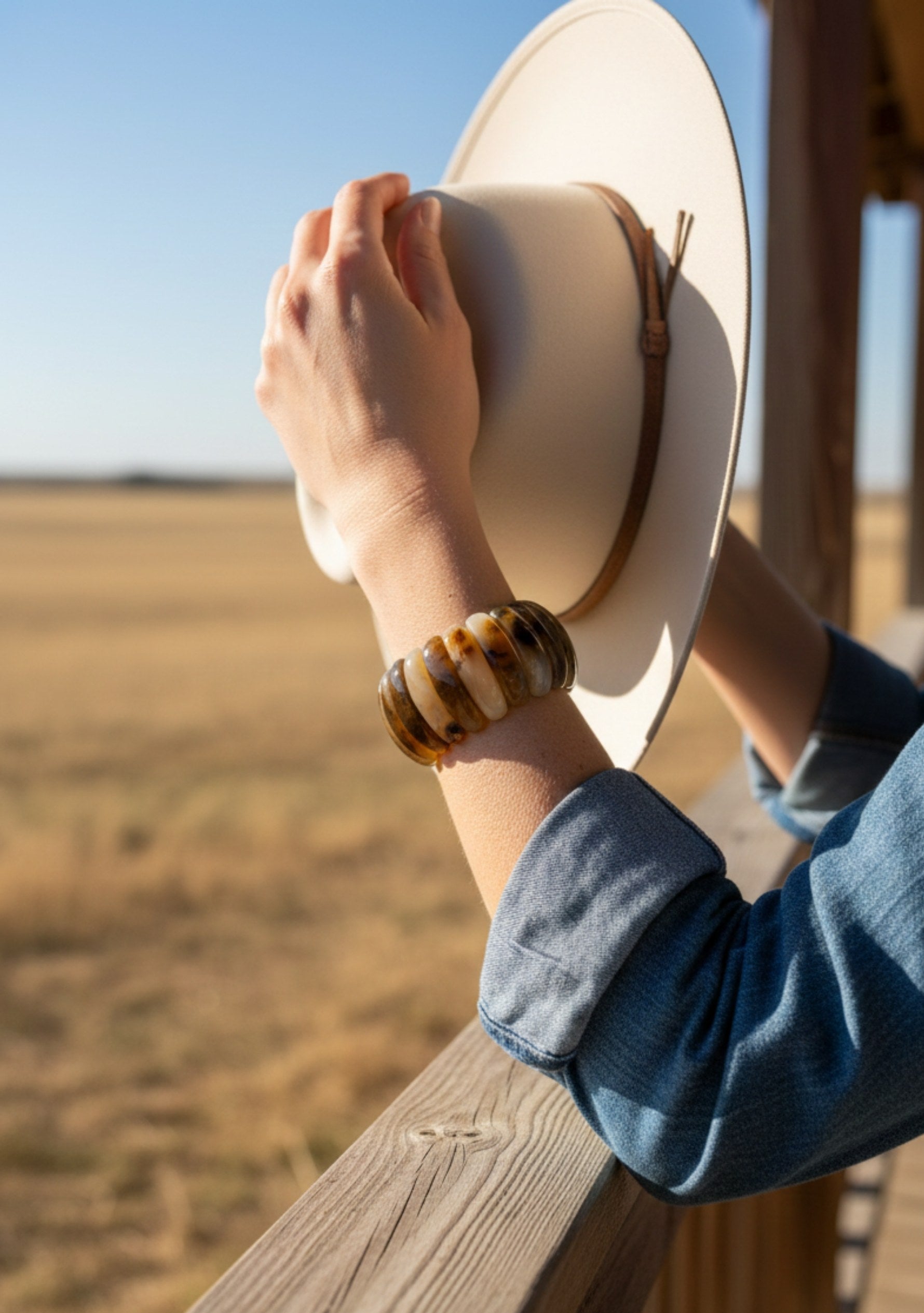Natural Stretchable Resin Bracelet jewelry