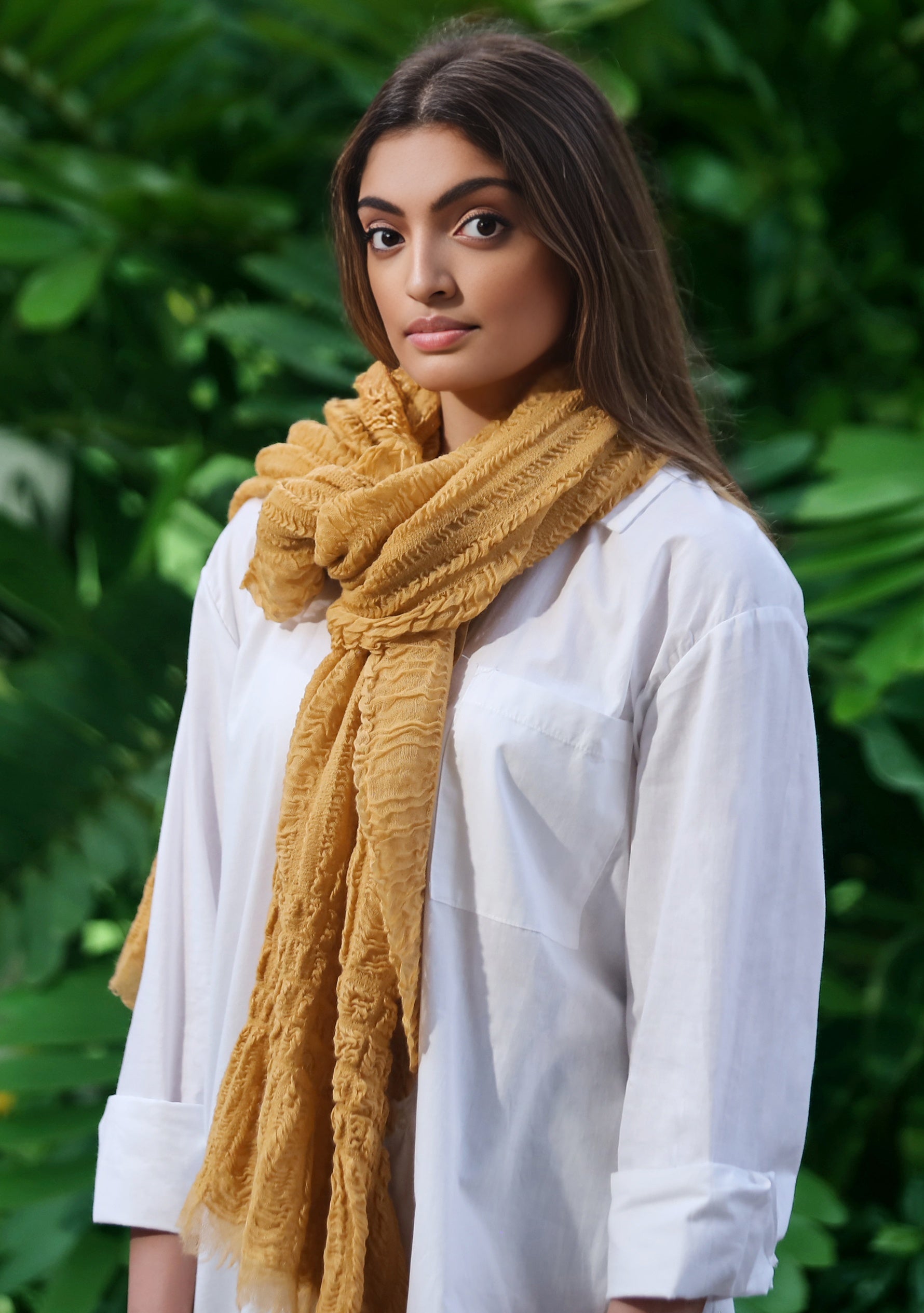 Camel Fine Wool Stretchable Crinkle Scarf