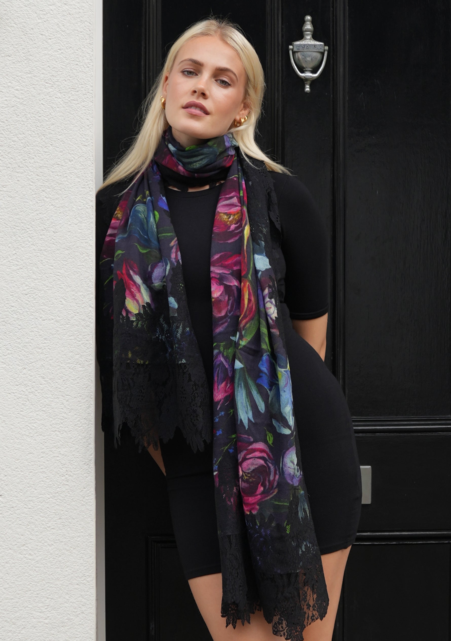 Tulip print wool and silk scarf with black lace