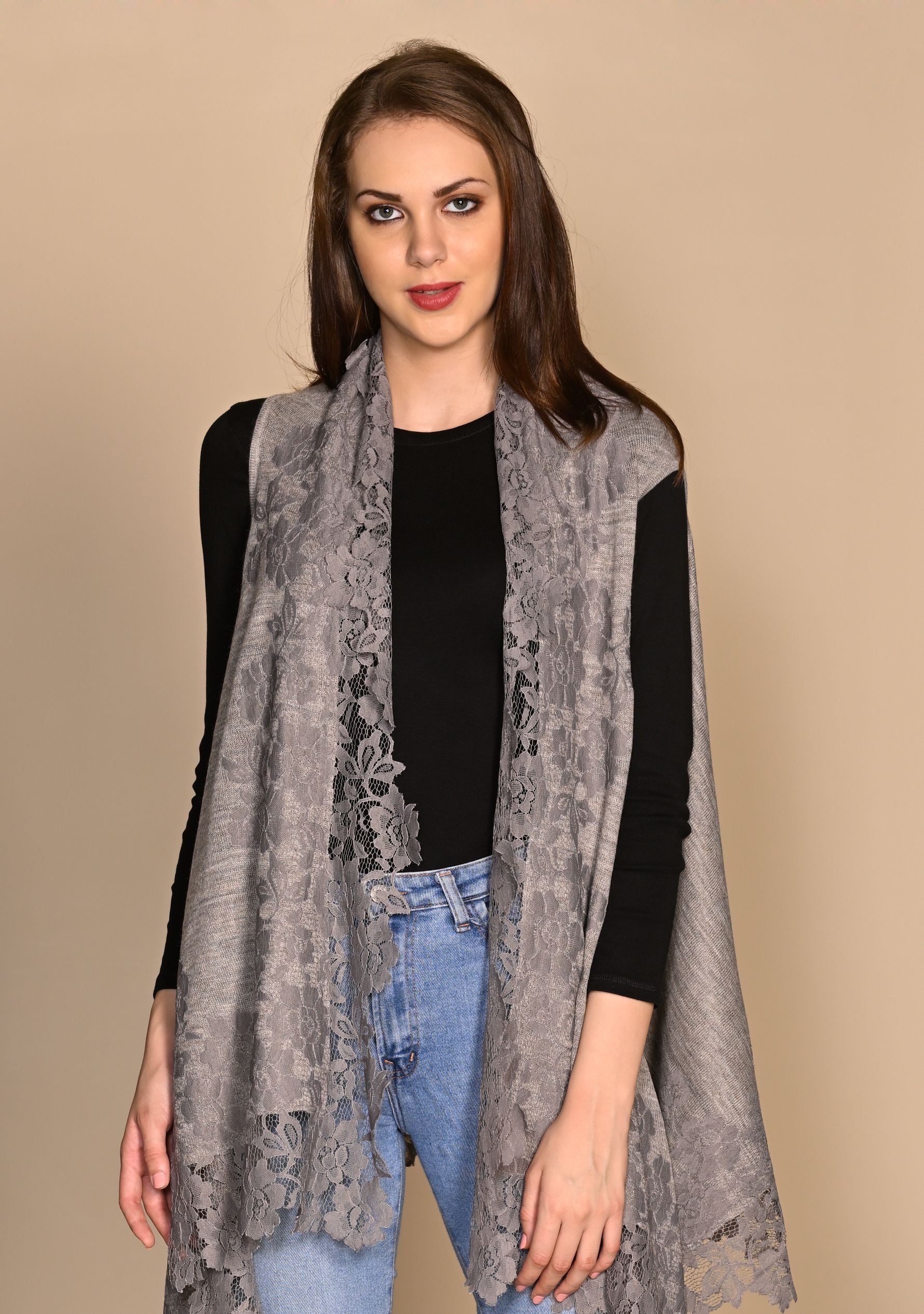 Taupe Melange Wool Sleeveless Jacket
Mousse Lace