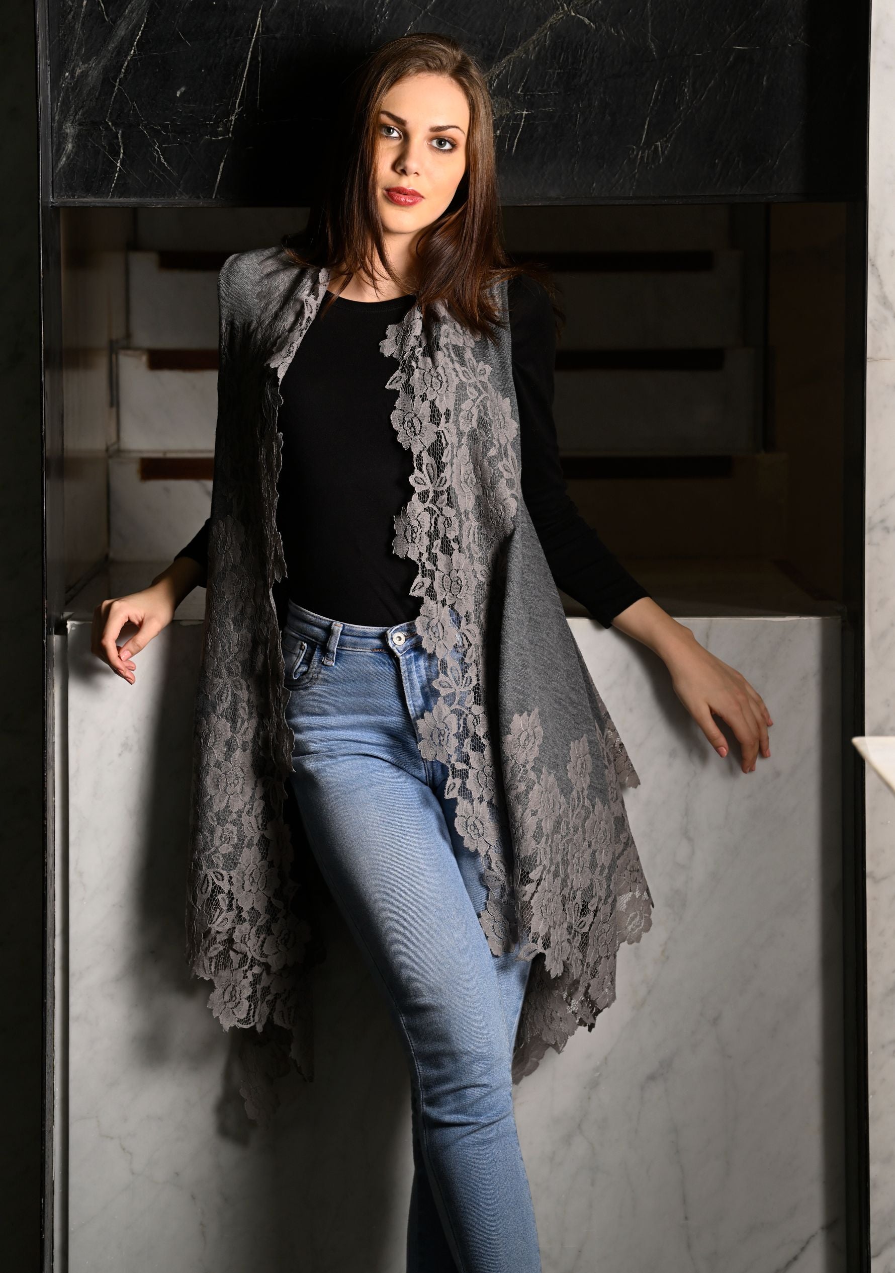 Dk. Gray & Gray Melange Wool Sleeveless Jacket Gray Lace