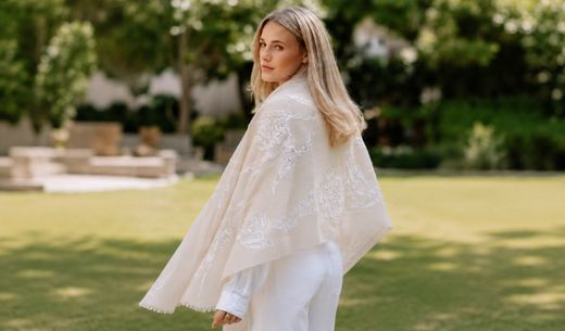 How to Look Put Together Over 50: The 5-Minute Scarf Trick Stylists Swear By