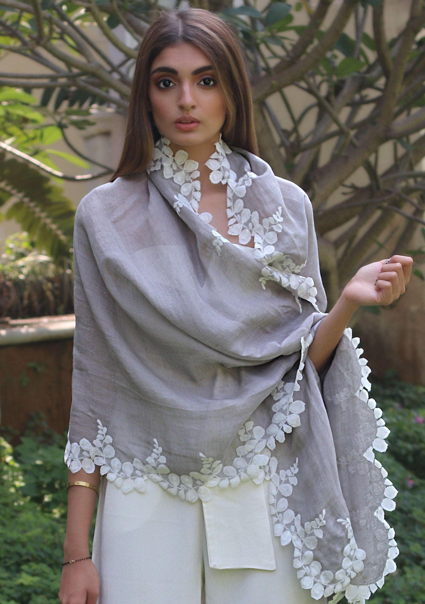 Mousse Linen & Modal Scarf 
Ivory Lace