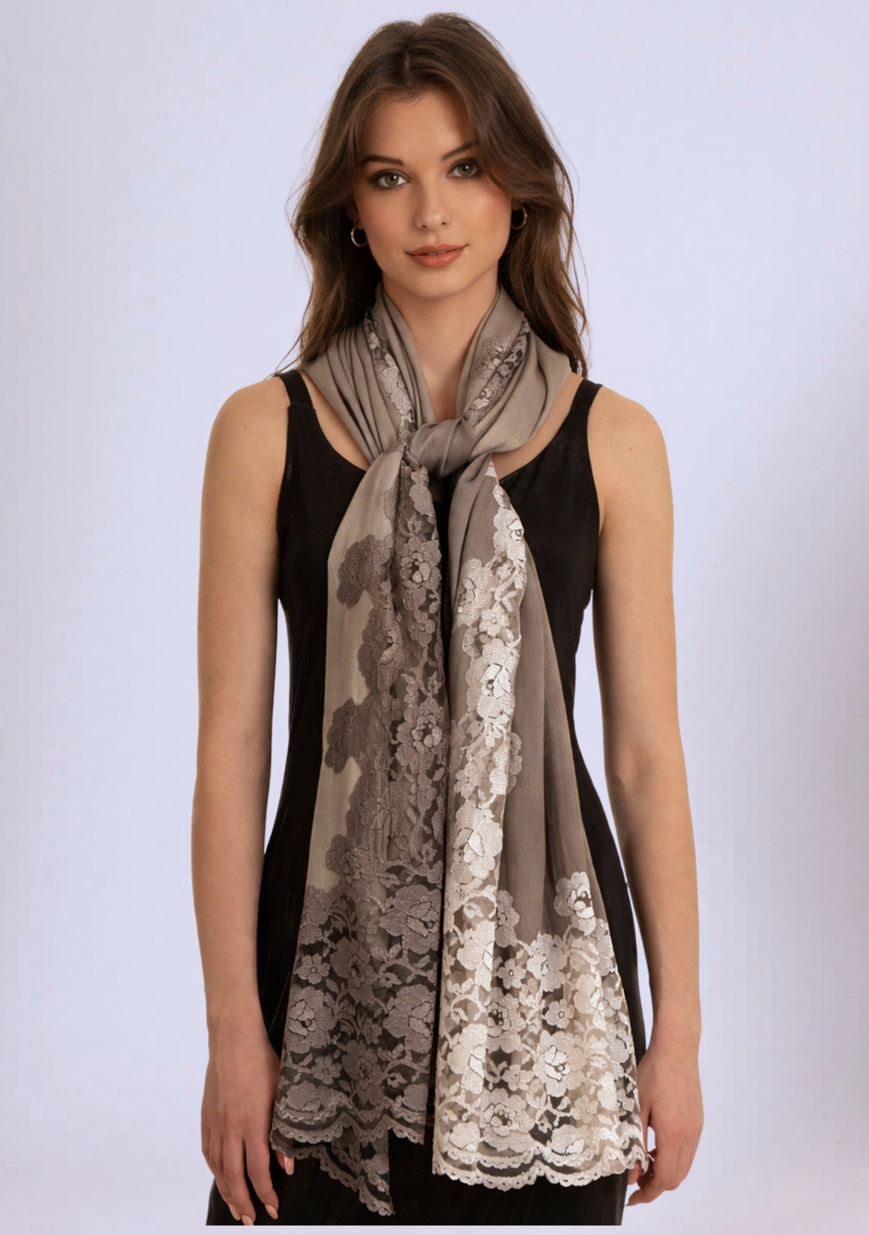 Mousse Ombre Wool & Silk Scarf 
Mousse Ombre Floral Lace