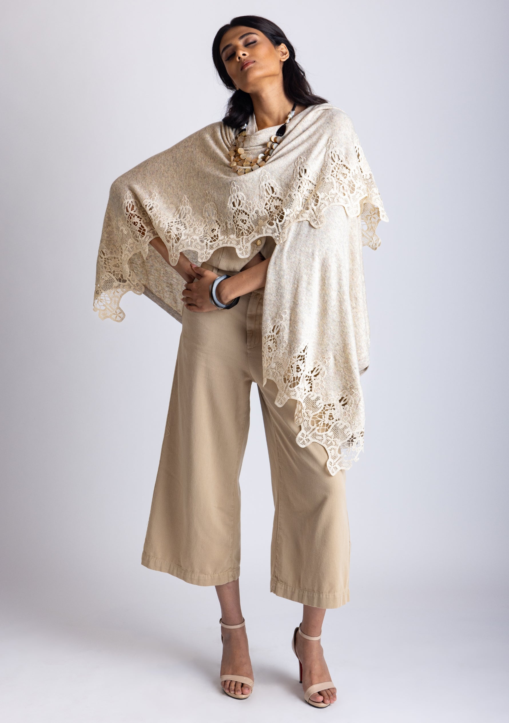 Oatmeal Melange Knitted Fine Wool Cape with Oatmeal Lace Application