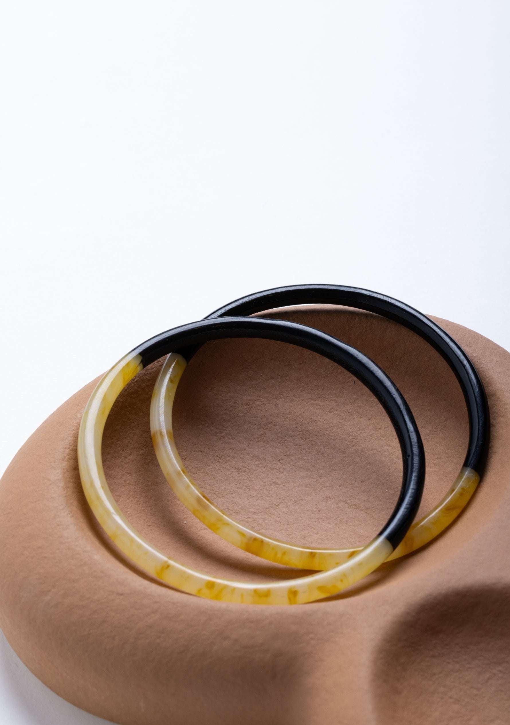 Round Natural & Black Resin Bangles (Set of 4) jewelry