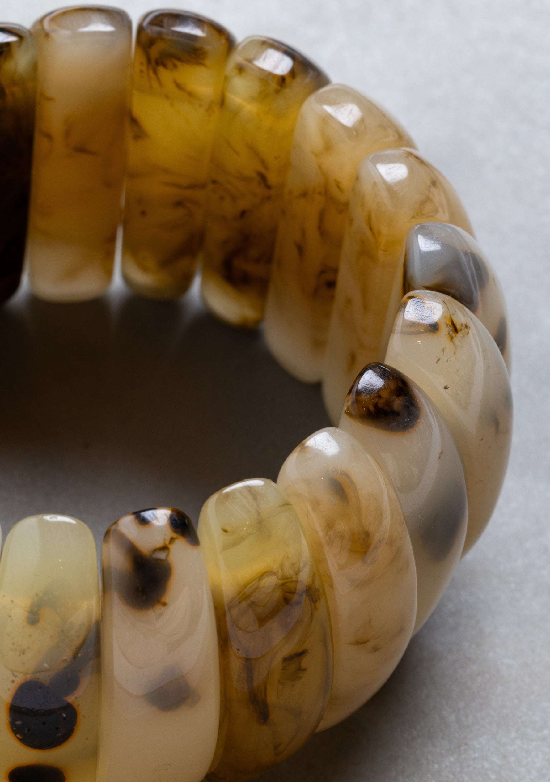 Natural Stretchable Resin Bracelet jewelry
