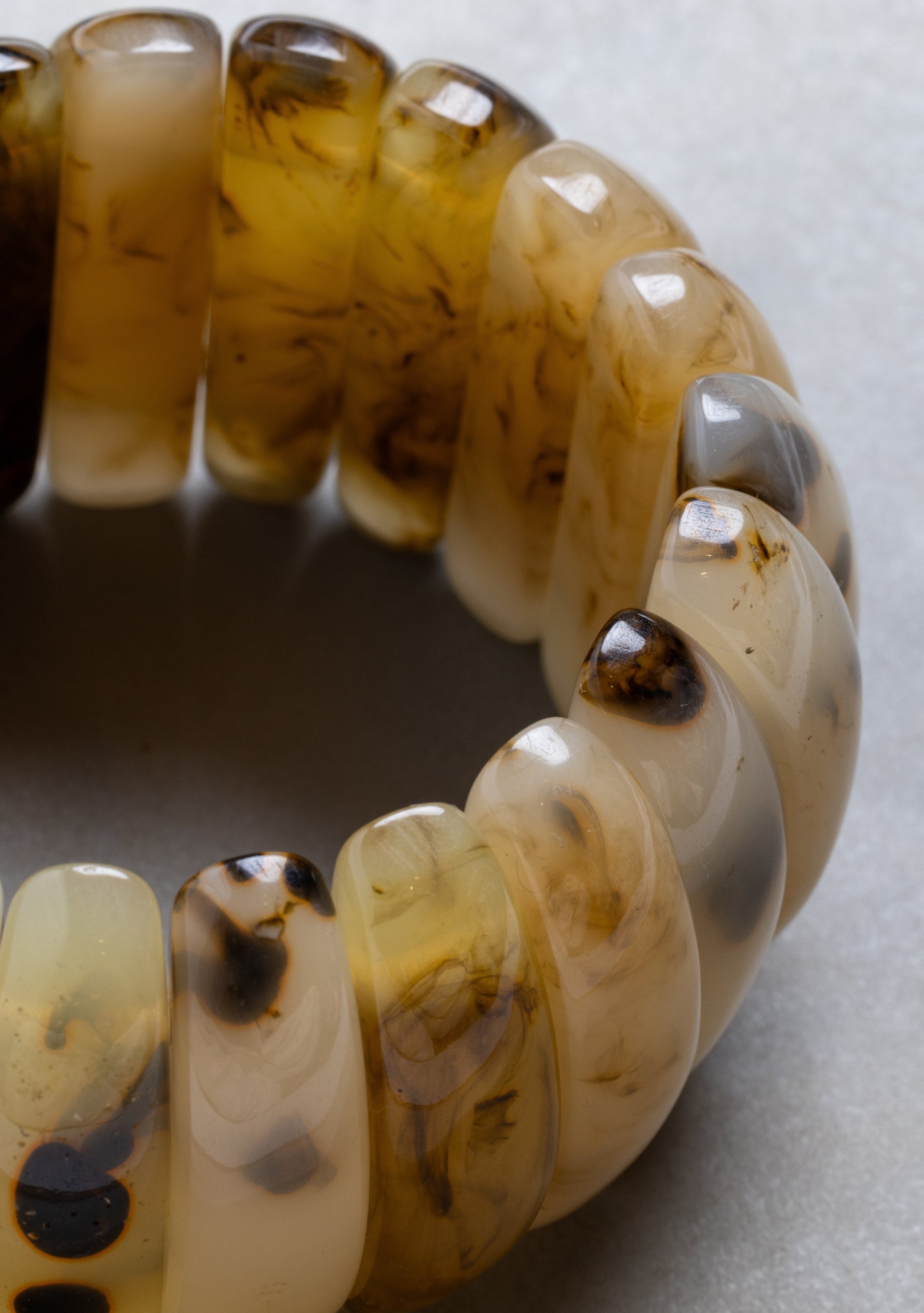 Natural Stretchable Resin Bracelet