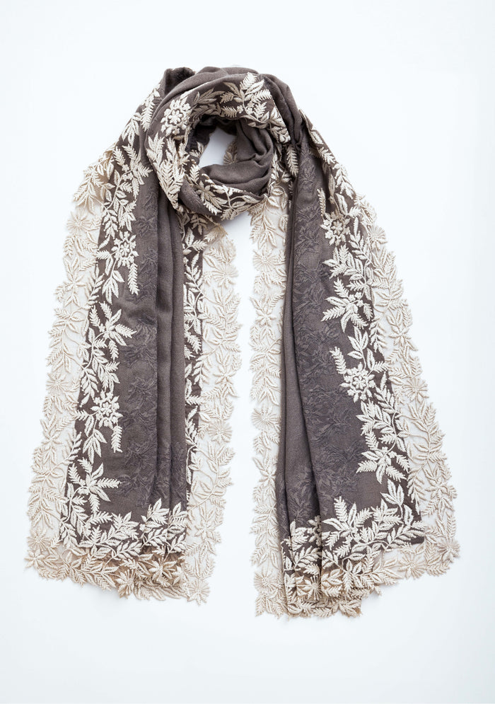 Mousse Cashmere Scarf
Ivory Embroidery & Mousse Lace