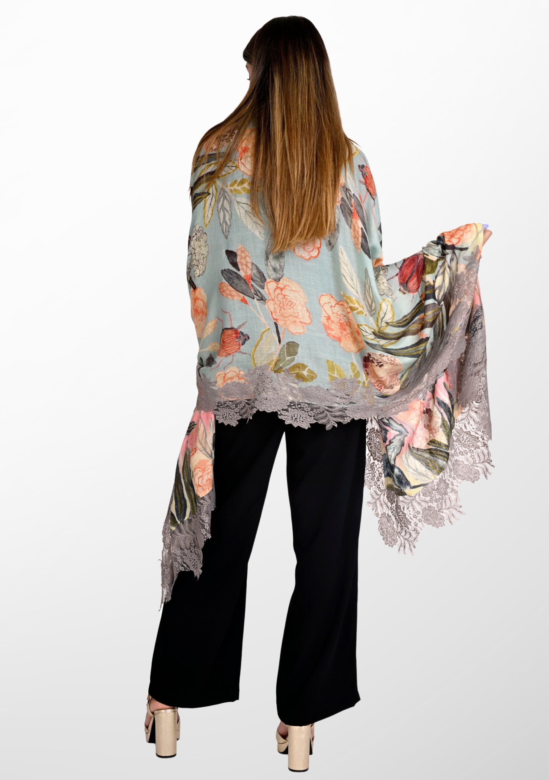 Gardenia Print Wool And Silk Scarf with a Mousse Floral Lace Border