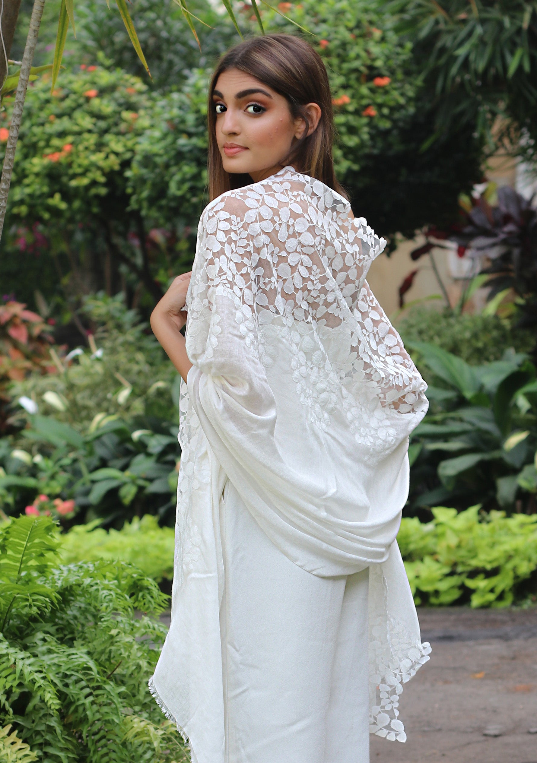 Ivory Linen & Modal Scarf
Ivory Lace