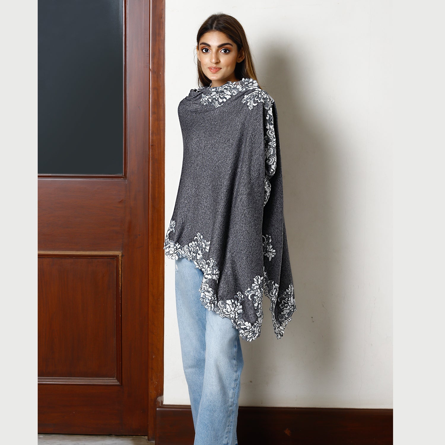 Dk. Grey M̩elange Knitted Wool Poncho with Ivory Chantilly Lace