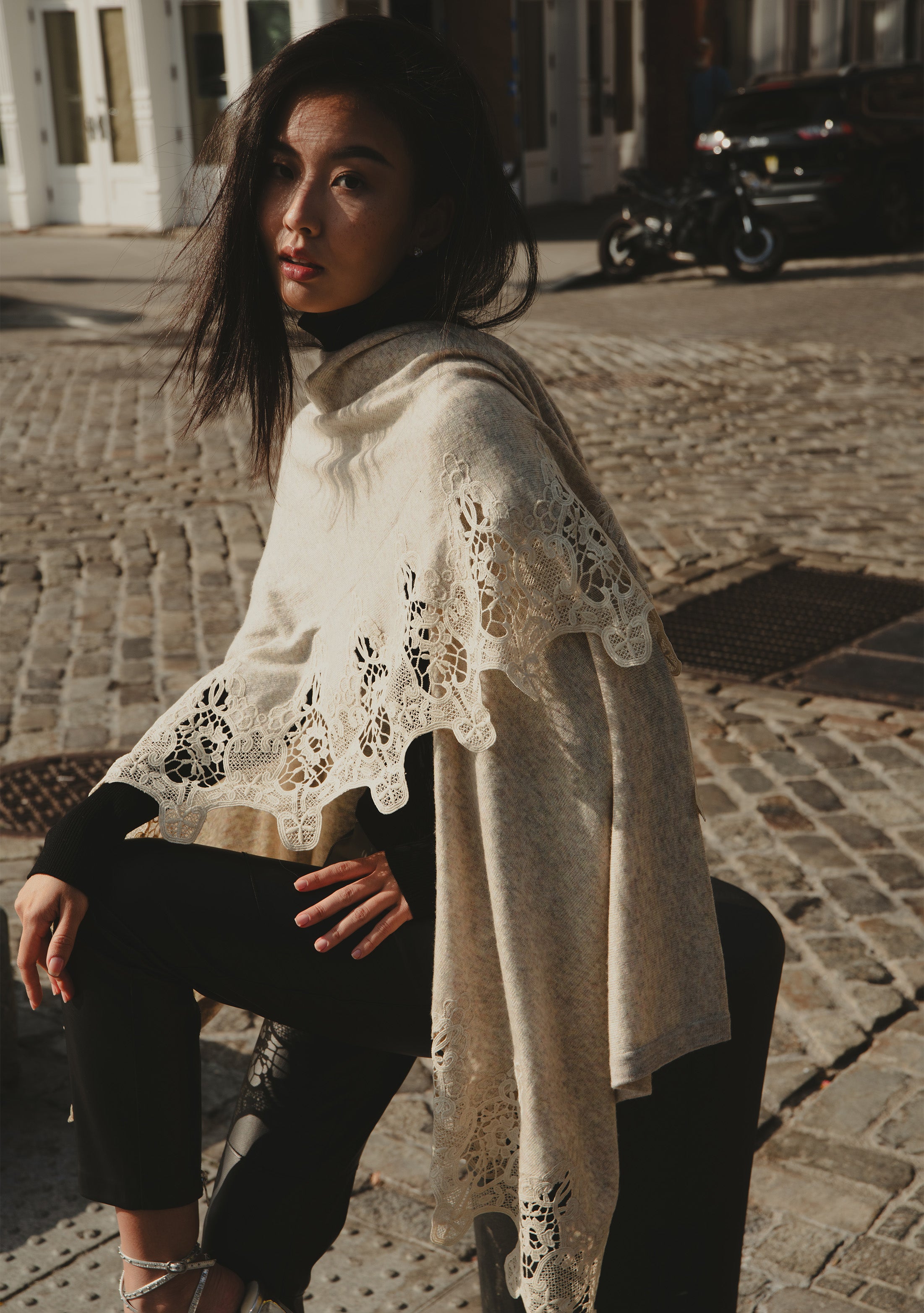 Oatmeal Melange Wool Cape
Oatmeal Lace