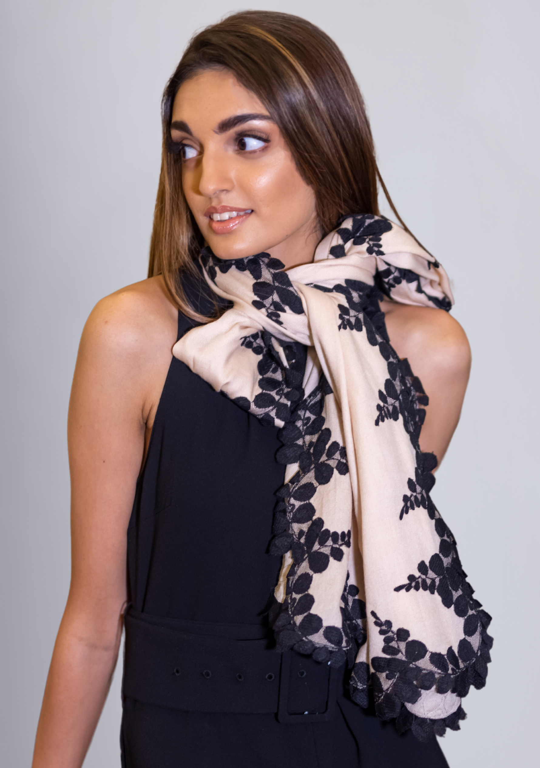 Beige Silk and Wool Scarf with a Black Scalloped Lace Border