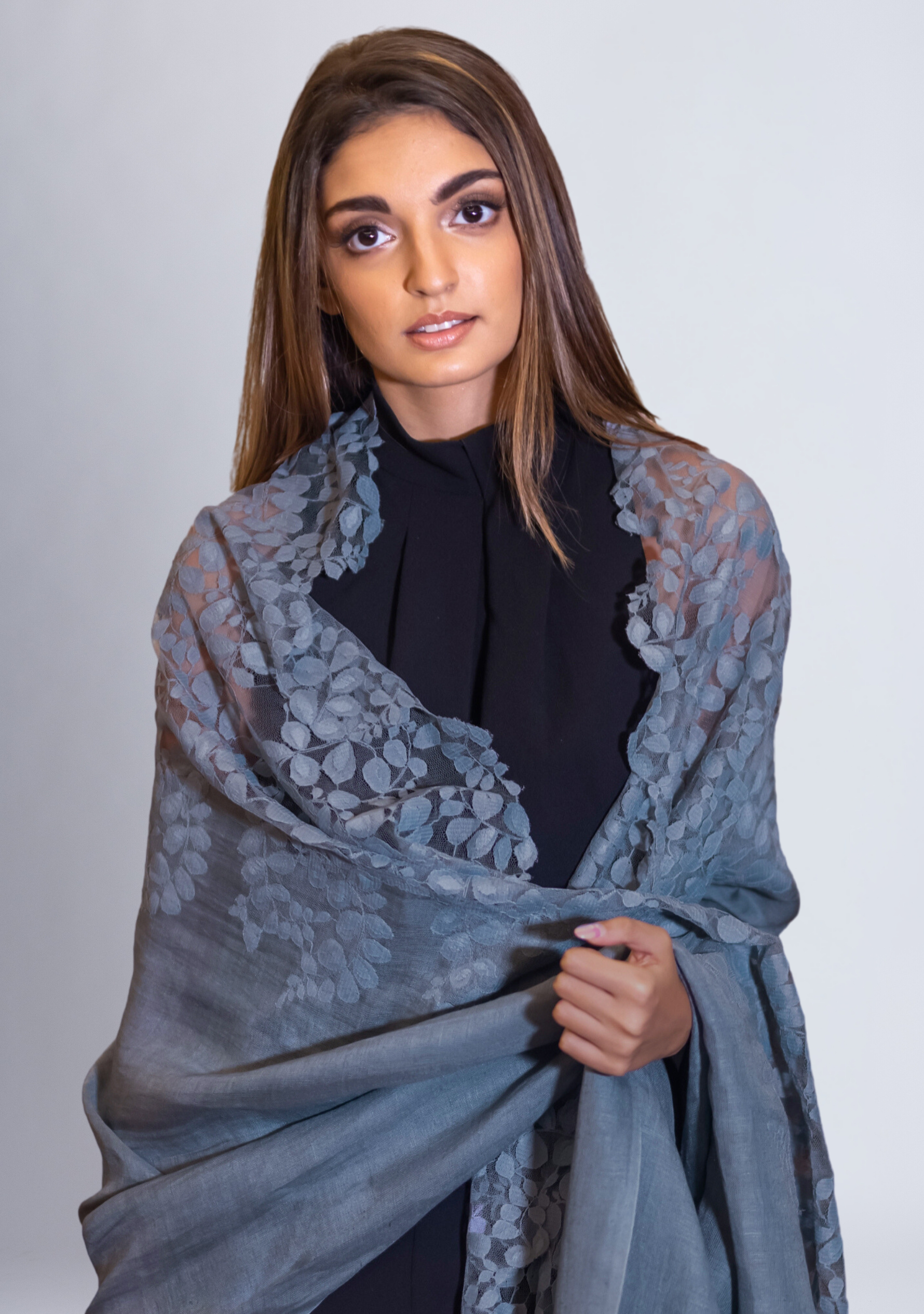 Grey Linen and Modal Scarf with a Grey Bold Leaf Lace