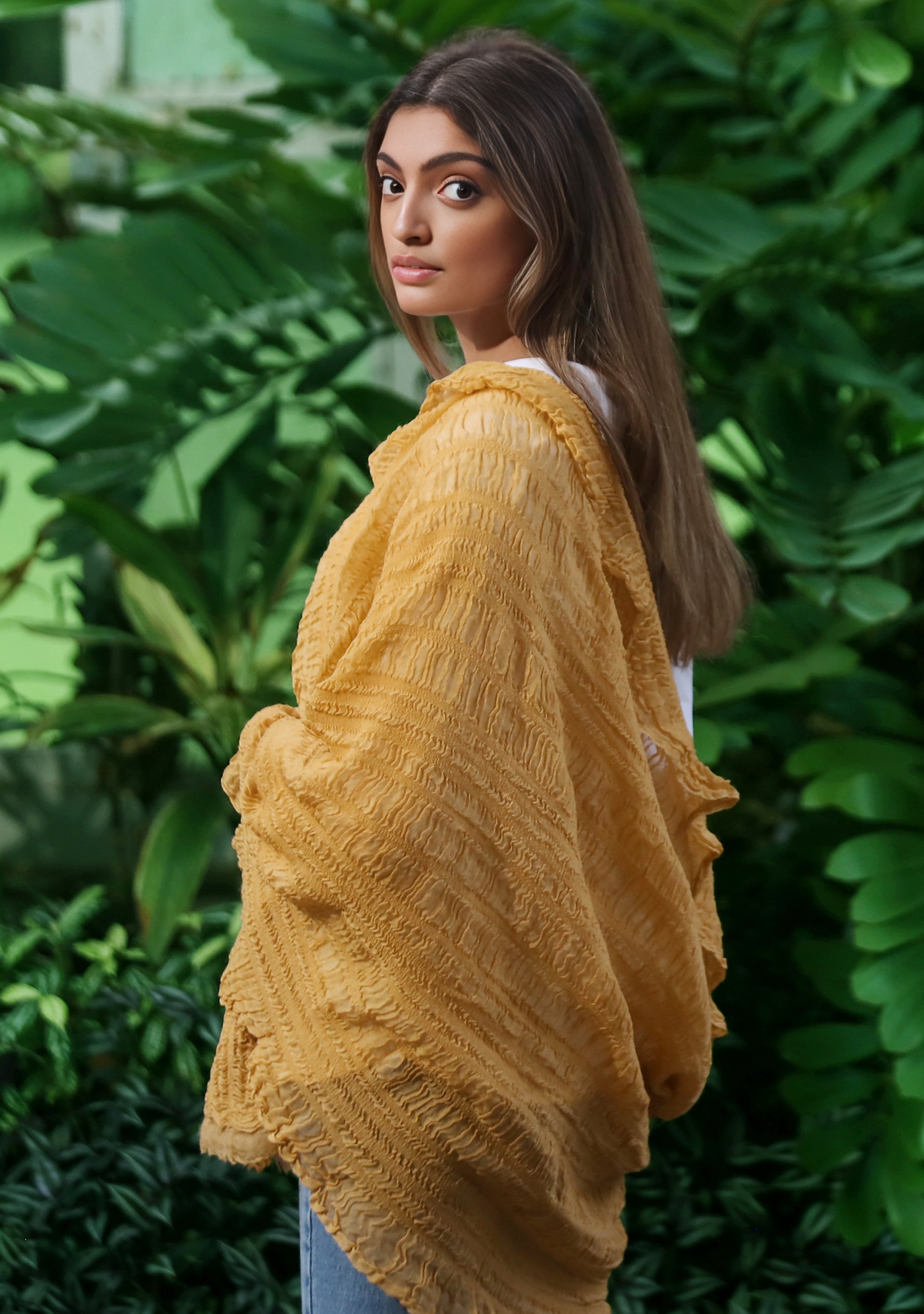 Camel Fine Wool Stretchable Crinkle Scarf