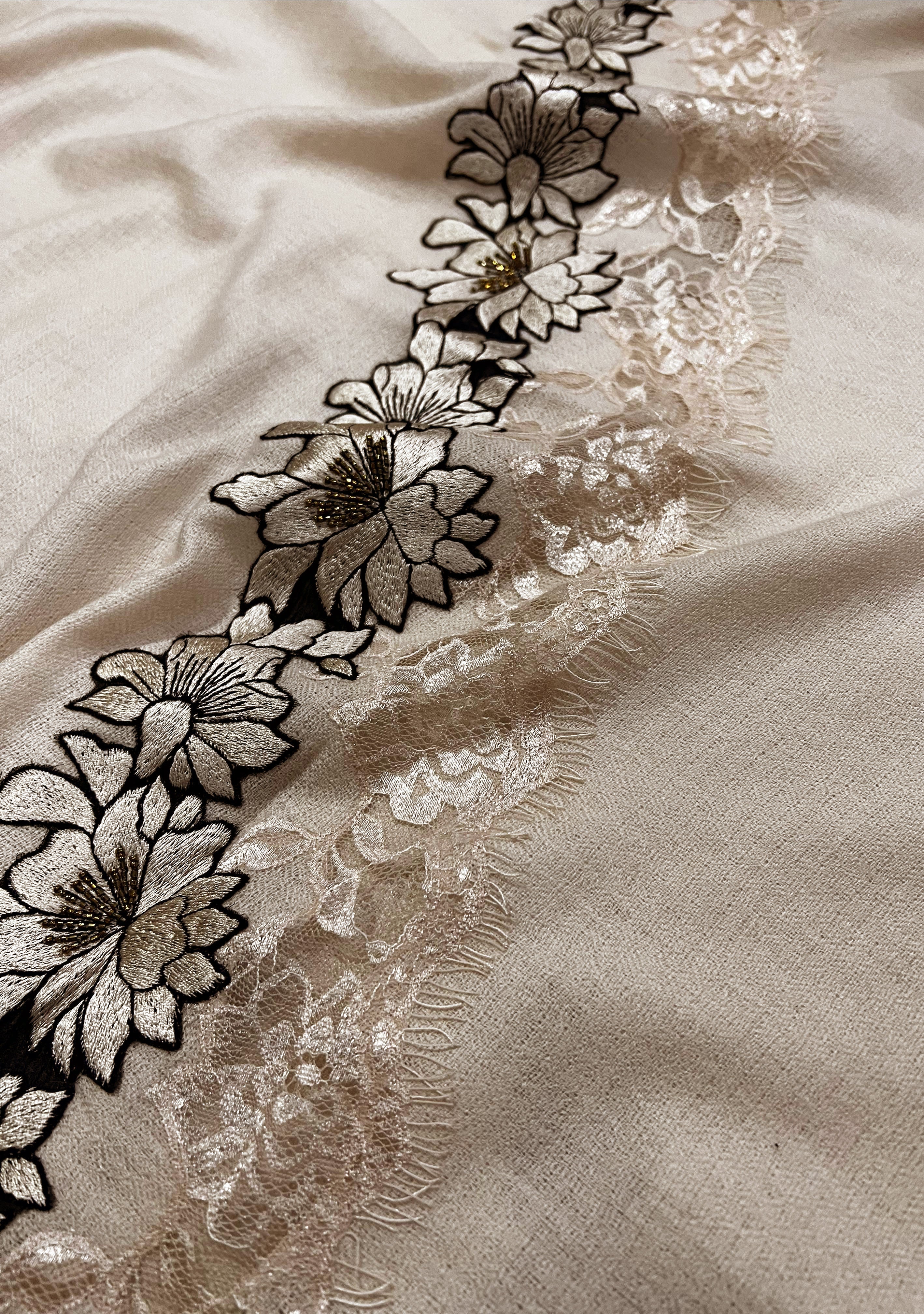 Beige cashmere scarf with beige embroidery and lace