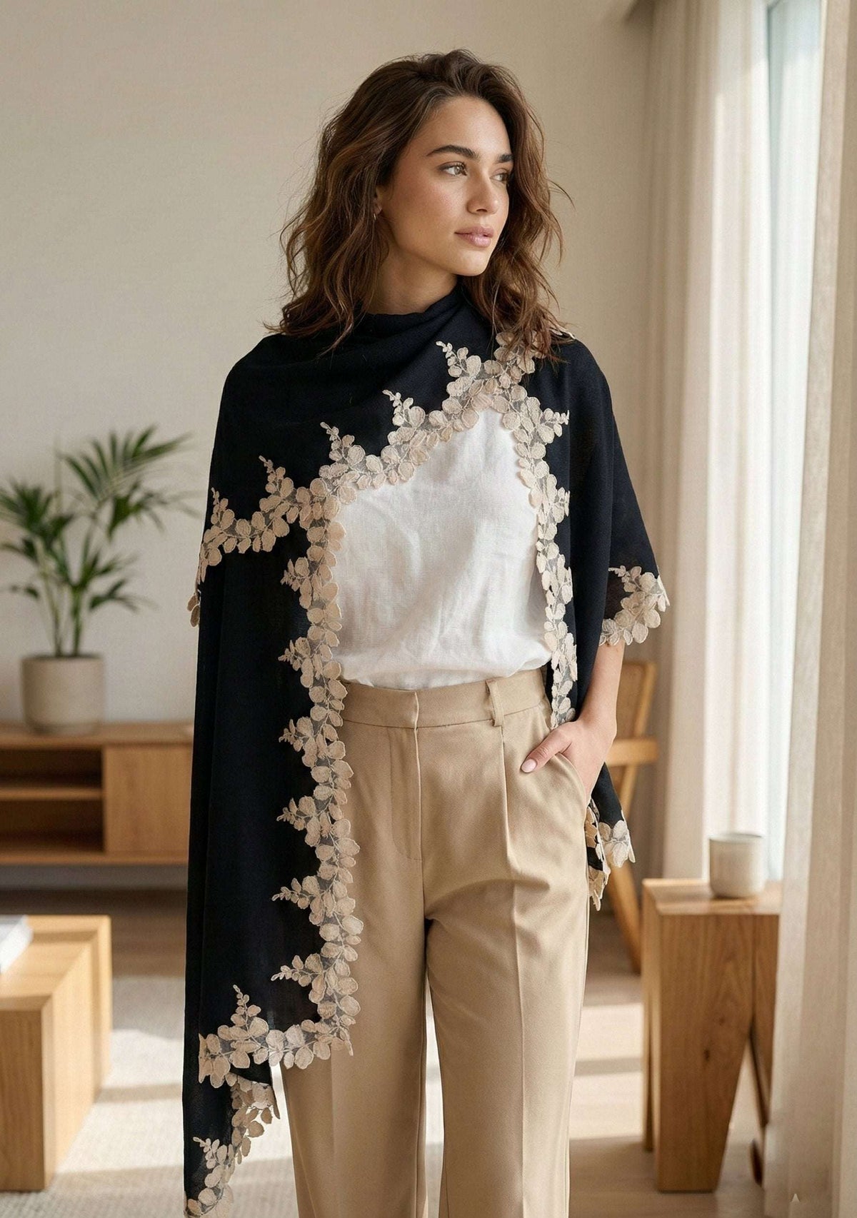 Black silk and wool scarf with beige scalloped lace