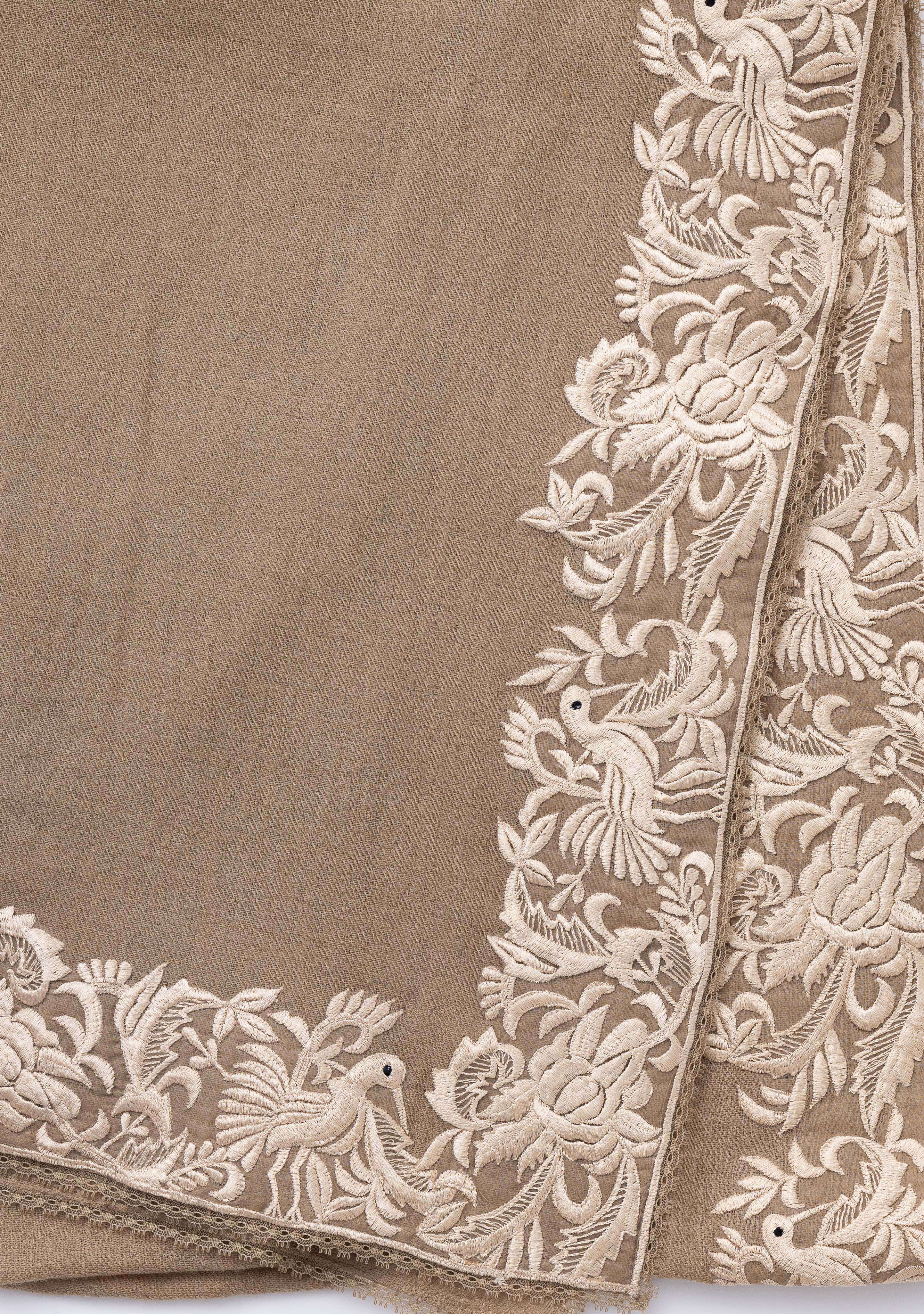 Natural cashmere scarf with beige Parsi Gara embroidery and natural lace