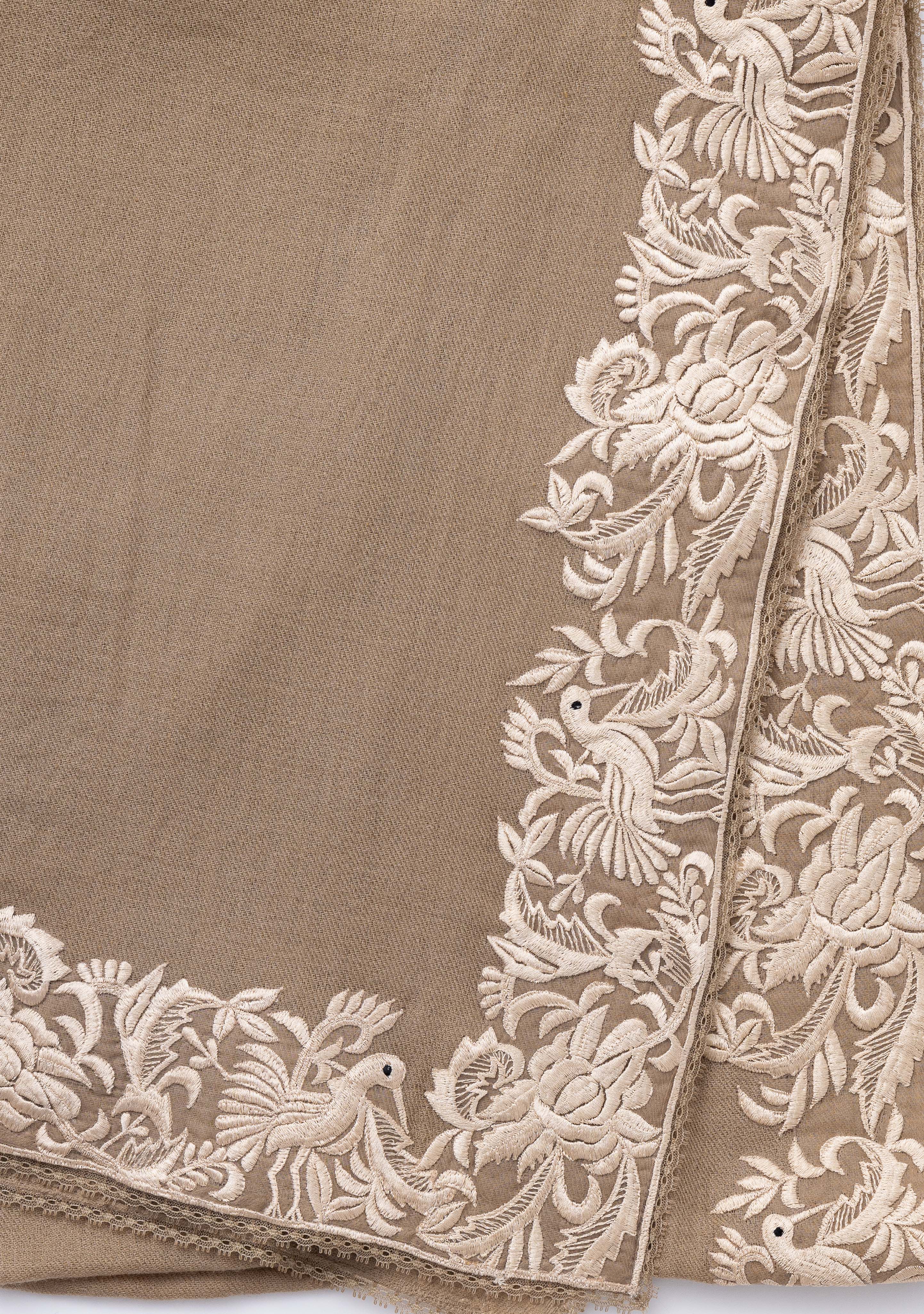 Natural cashmere scarf with beige Parsi Gara embroidery and natural lace