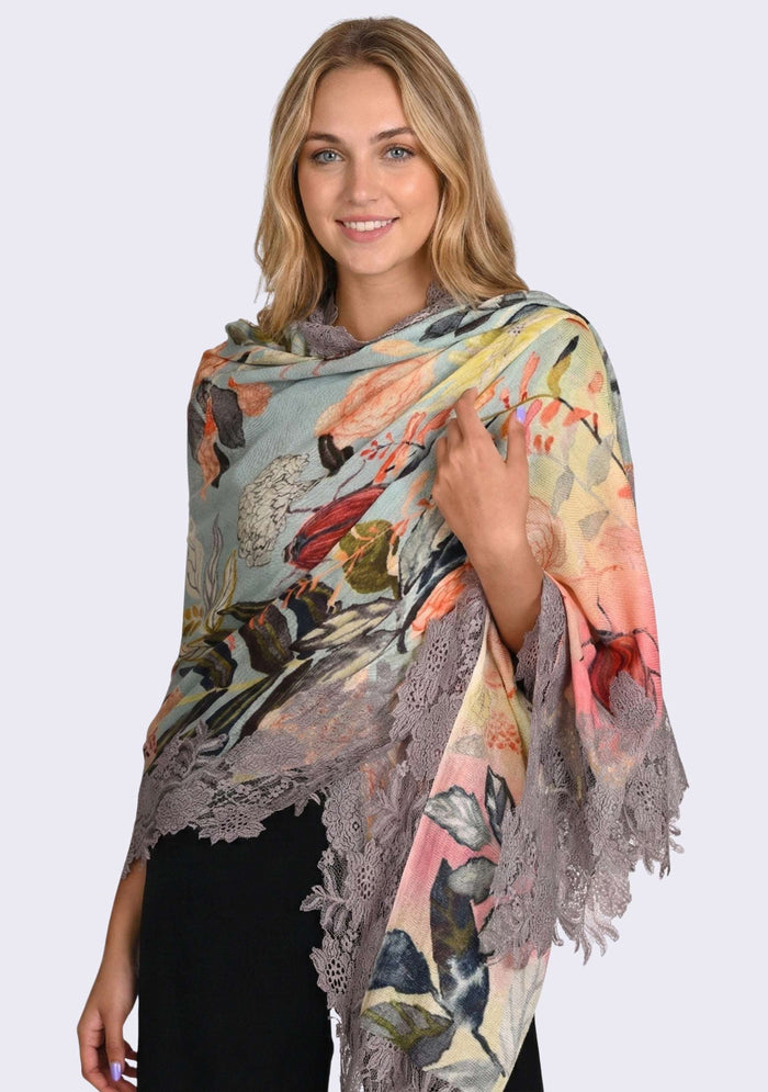 Pastel floral print lace-trim wrap