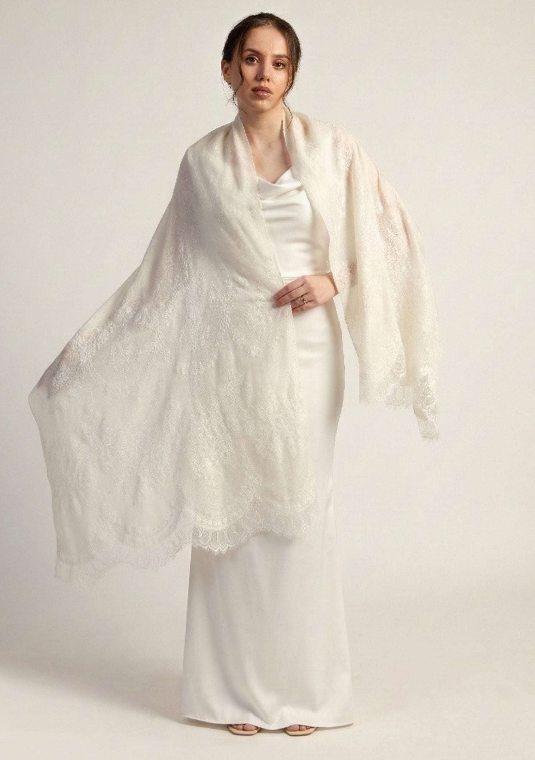 Maneesha Ruia ivory cashmere bridal scarf with white lace and sequins, luxury wedding scarf for brides
