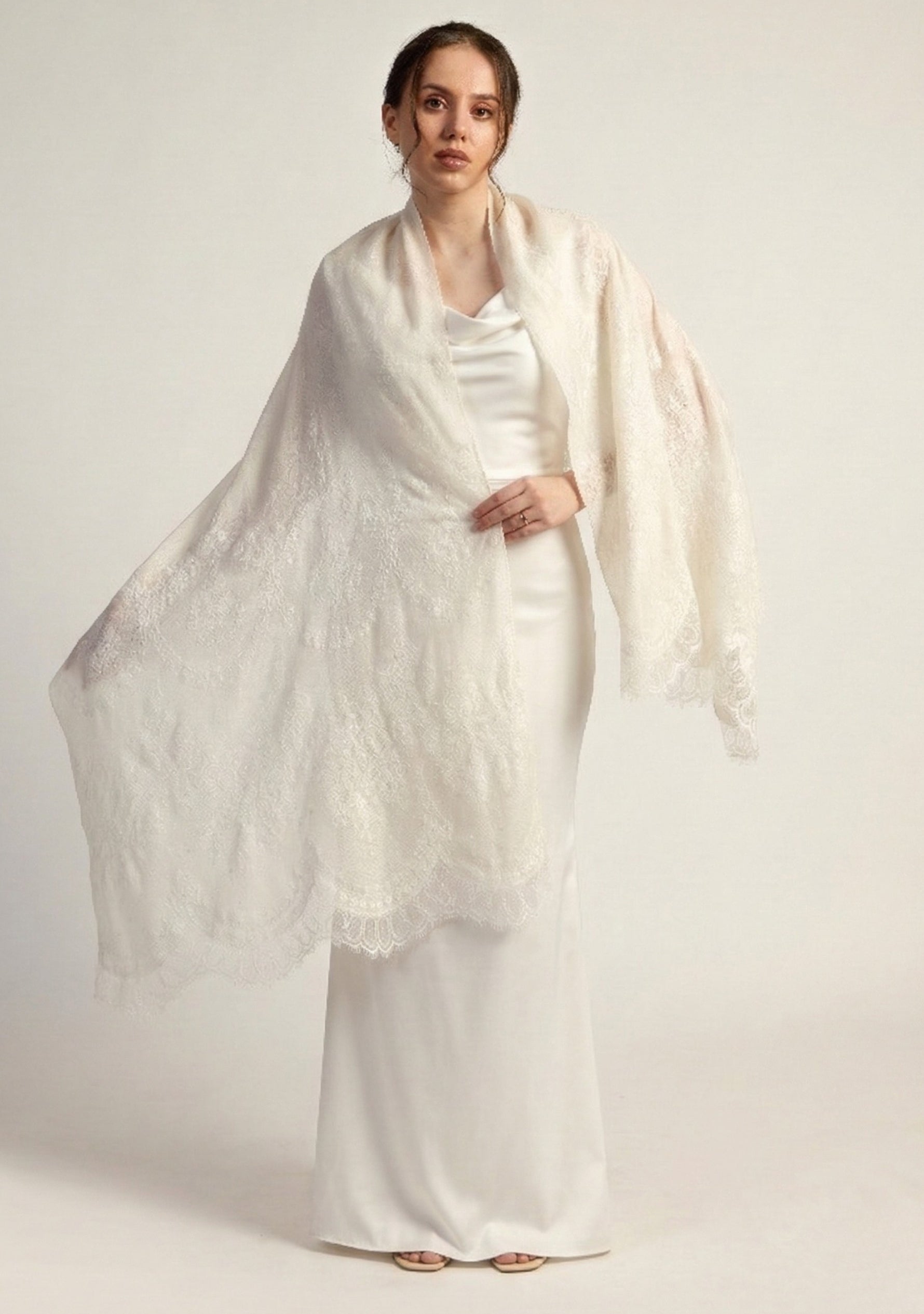 Maneesha Ruia ivory cashmere bridal scarf with white lace and sequins, luxury wedding scarf for brides