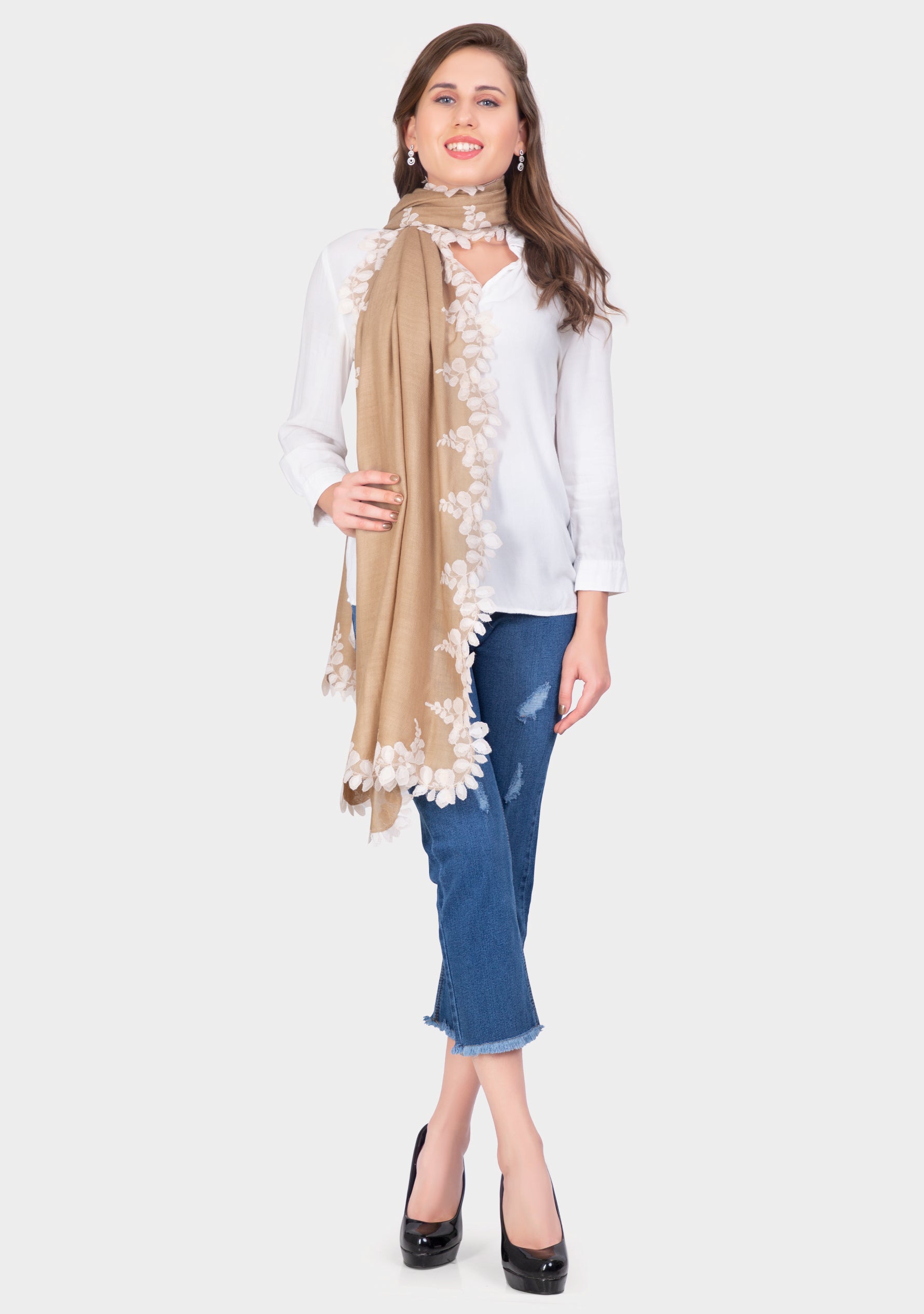 Natural Silk and Wool Scarf with a Beige Scalloped Lace Border