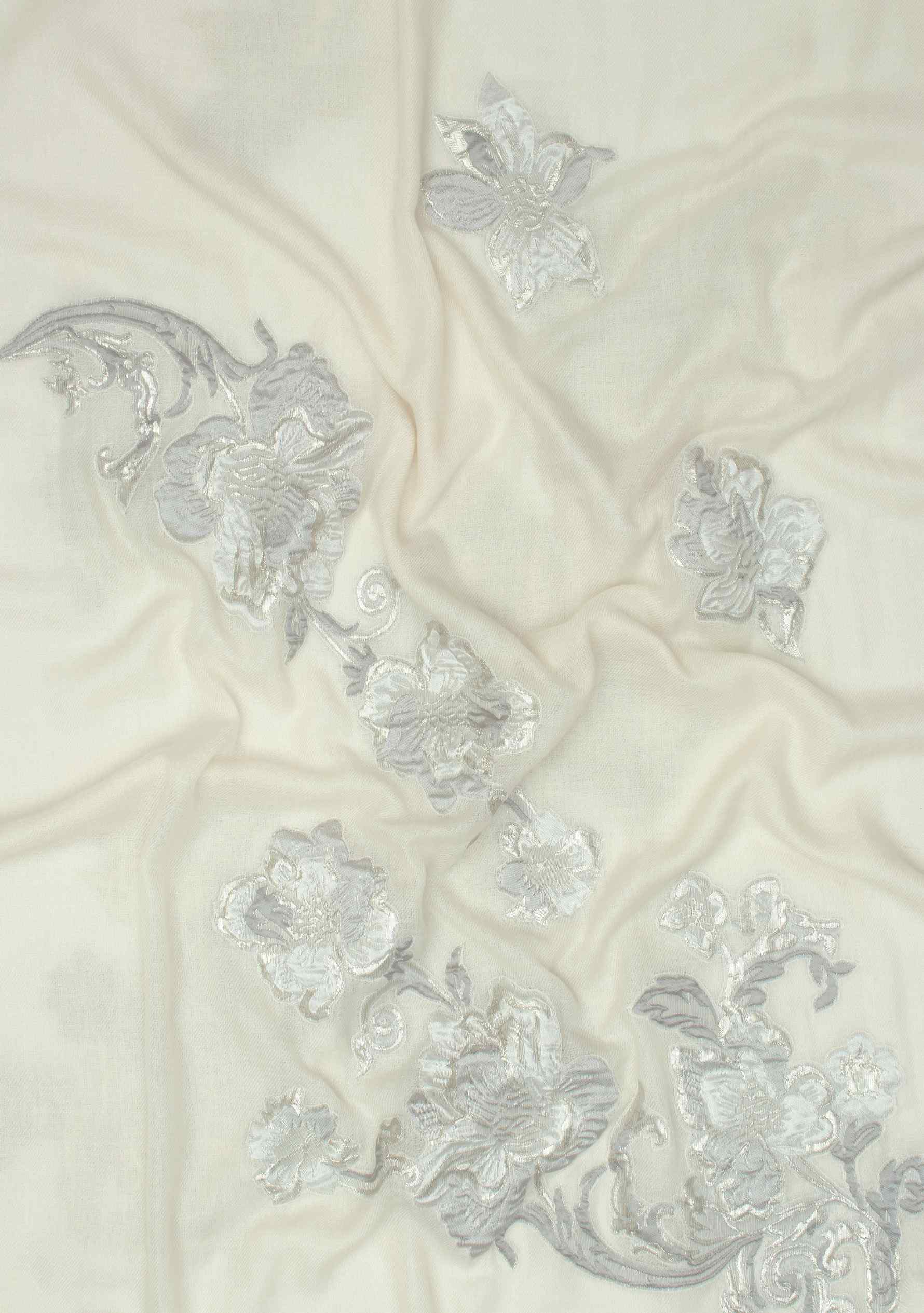 Ivory cashmere scarf with gray and silver applique